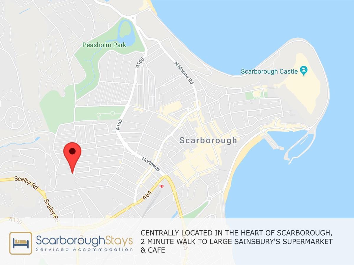 Hibernia Place, 3 Bedroom Townhouse With Patio & Seating Area - Free Parking Scarborough Bagian luar foto